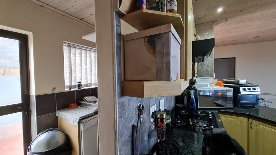 3 Bedroom Property for Sale in Hartenbos Heuwels Western Cape